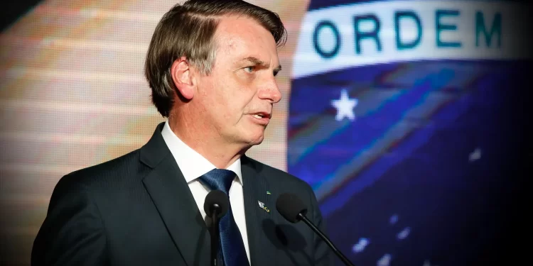 Bolsonaro fala em voltar à Presidência: “Missão não acabou”