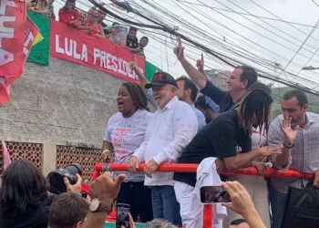 Lula: ‘Cadeia está cheia de gente inocente no Brasil’