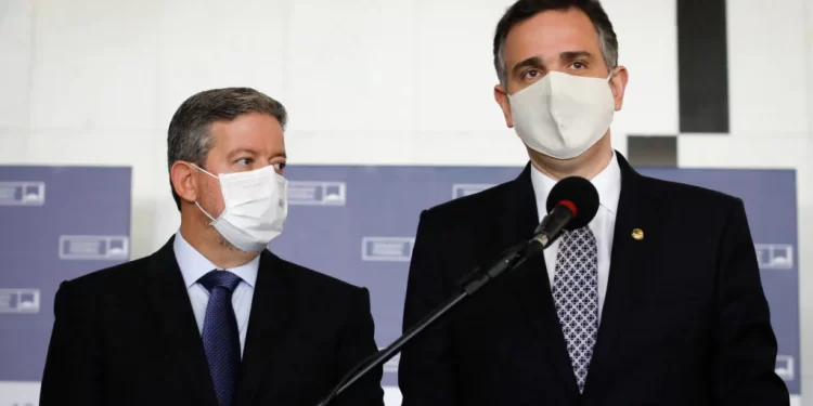 Em guerra com Pacheco, Lira ameaça descumprir decisão do STF caso Corte interfira em decisão do Legislativo