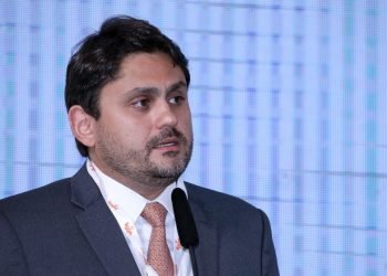 União Brasil critica PT e defende permanência de ministro das Comunicações