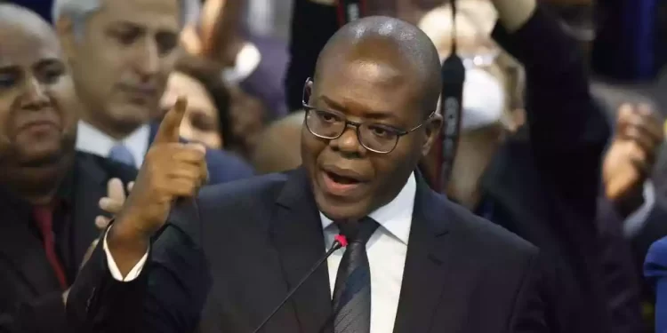 Ministro de Lula defende descriminalizar drogas para reduzir número de presos