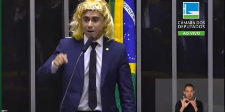 Deputados apoiam Nikolas Ferreira: ‘Ele apenas defendeu as mulheres’