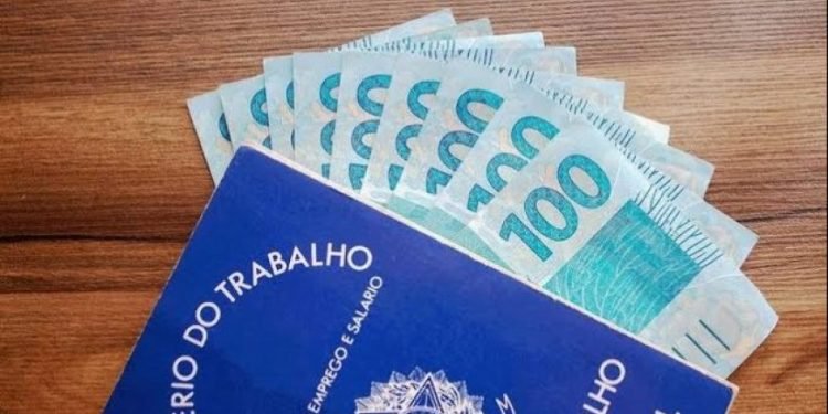 MP do salário mínimo é prorrogada por 60 dias