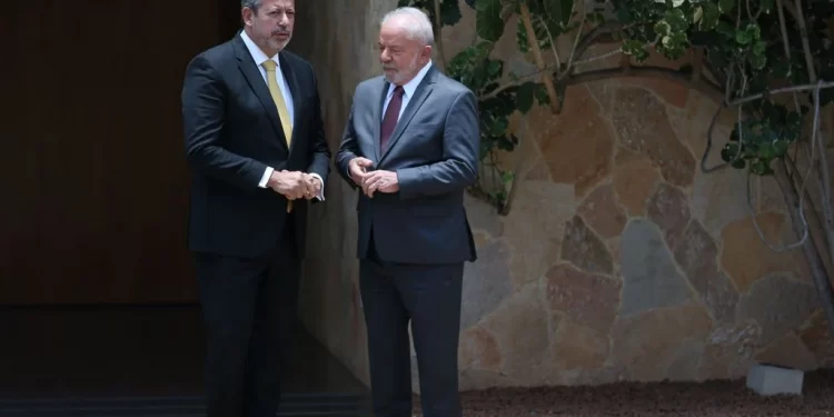 Os recados de Lira para Lula