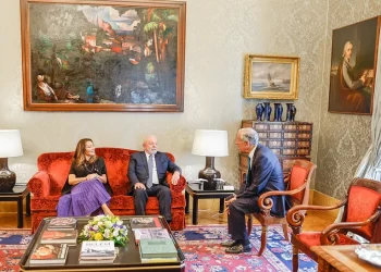 Gilmar Mendes participa de jantar oferecido a Lula em Lisboa