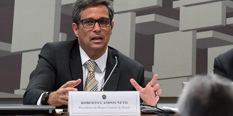 “A inflação é o imposto mais perverso que existe”, diz Campos Neto