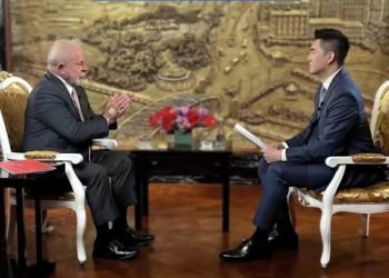 Lula diz assistir futebol chinês, mas não há transmissão no BR