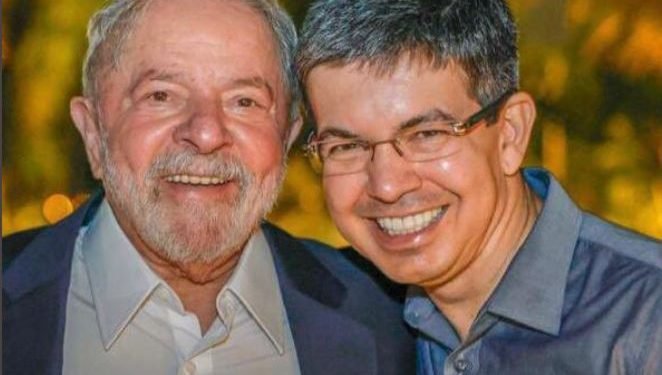 Randolfe faz manobra e tira uma vaga da oposição na CPMI do 8 de Janeiro