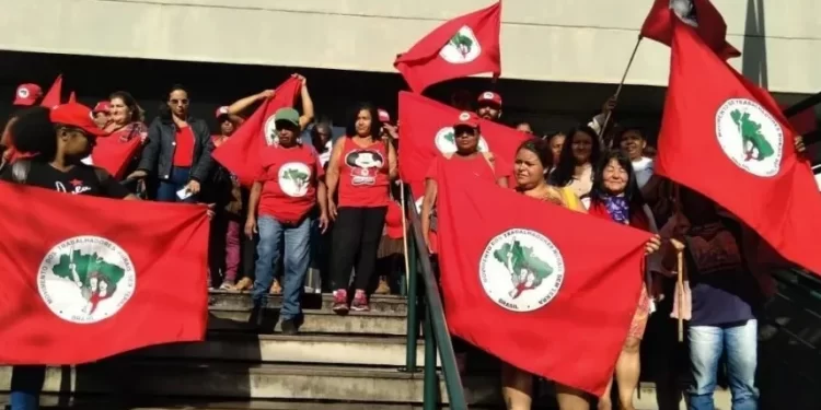 MST invade sede do Incra em MG e ‘exige’ nomeação de superintendente