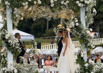 Nikolas Ferreira se casa com Lívia Orletti em cerimônia no ES