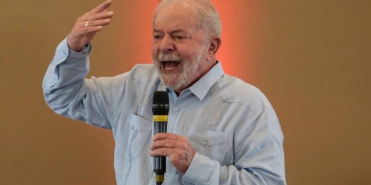 Lula põe fim à honraria Princesa Isabel por ela ser ‘mulher branca’