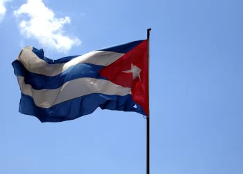 Por falta de combustíveis, Cuba cancela desfile de 1° de Maio