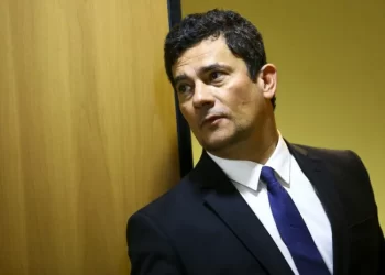 Moro sobre Lula: “Planeja nova derrama contra os brasileiros”