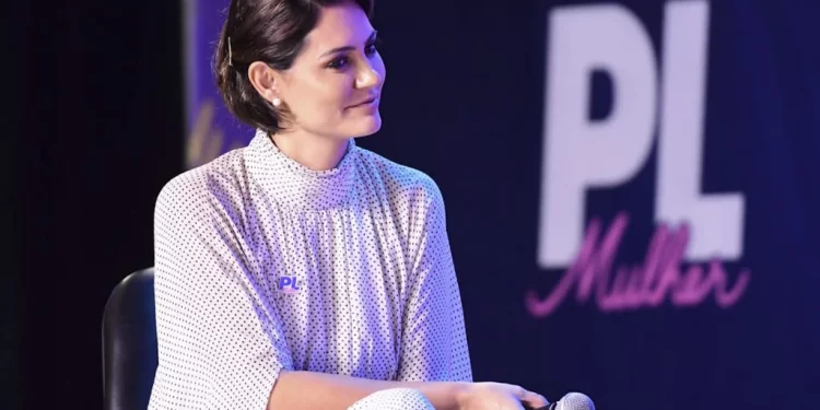 Números de Michelle Bolsonaro crescem no Instagram