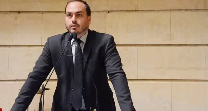 STF decide que Carlos Bolsonaro deve ser julgado por difamação contra Psol