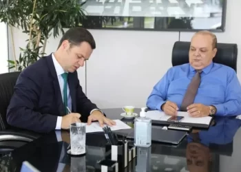 Estadão: ‘Não cabe ao STF regular redes sociais’