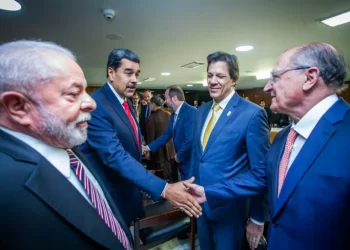 Haddad diz que vai consolidar dívida da Venezuela com o Brasil