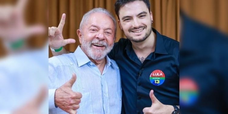 Felipe Neto critica o PT e fala em “dia lamentável” do governo Lula