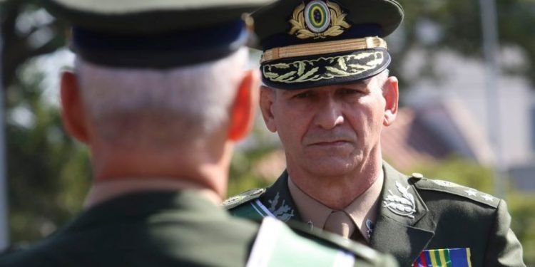 Lula exonera Ricardo Cappelli e oficializa General Amaro no comando do GSI