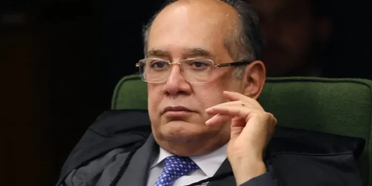 Estadão: ‘Não cabe ao STF regular redes sociais’