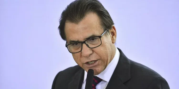 Governo Lula quer fim do empréstimo do FGTS