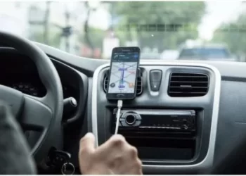 STF anula decisão que reconheceu vínculo de motorista de aplicativo