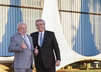 Brasil aumenta produção de notas de peso argentino em 2023