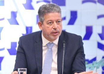 PF recua e afirma que dinheiro encontrado não era de ex-assessor de Lira