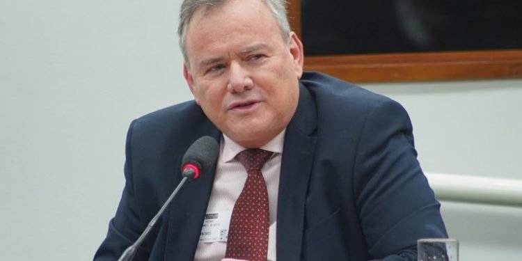 Na CPI das Apostas, diretor do Banco Central defende maior regulamentação dos sites: ‘Prevenção contra fraudes’