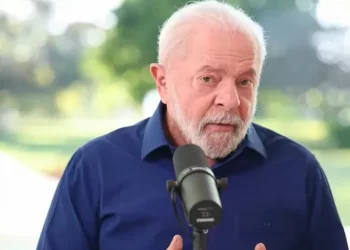 Lula ataca Campos Neto: ‘Mantém uma taxa de juros para atender os interesses de quem? A quem está servindo?’