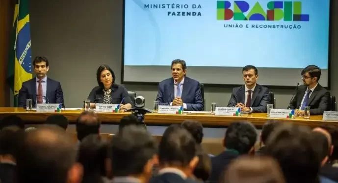 Arcabouço fiscal já recebeu mais de 30 emendas no Senado