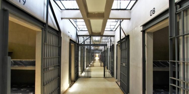 Governo anuncia que vai construir presídio de segurança máxima no Rio de Janeiro