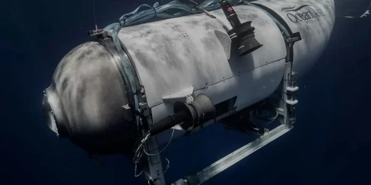 Luciano Huck chama grupo perdido em submarino de ‘idiota’