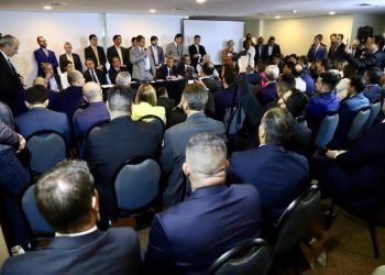 Bolsonaro: “Votem contra a PEC da reforma tributária do Lula”