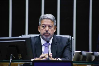 Lira apela à reforma tributária: “Não vamos transformar numa batalha”