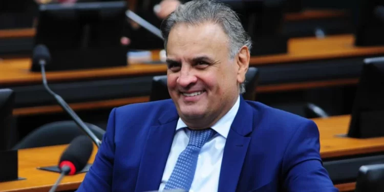 Justiça absolve Aécio Neves de acusação de corrupção