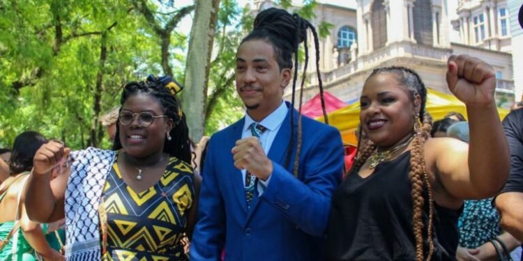 Deputados negros do RS querem mudar hino do estado: “Racismo”