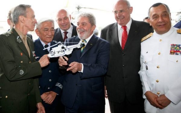 Pensões de filhos de militares podem estar com os dias contados.