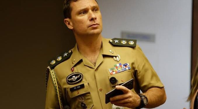 Tenente-coronel Mauro Cid diz que ficará em silêncio na CPMI