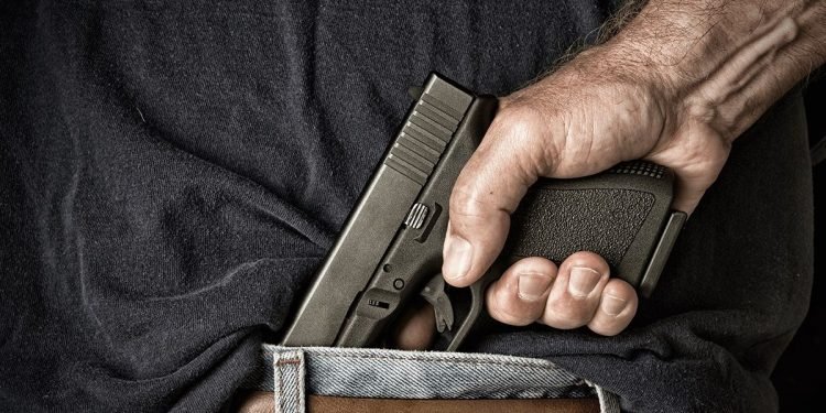 Supremo barra compra de armas e nega “direito de defesa”