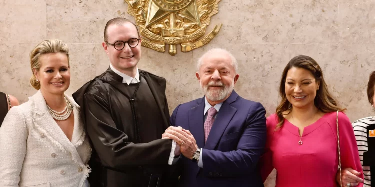 Advogada, esposa de Zanin atua em ao menos 14 casos no STF