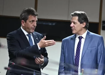 Candidato a presidente da Argentina obtém acordo de mais de R$ 2 bi com o Brasil