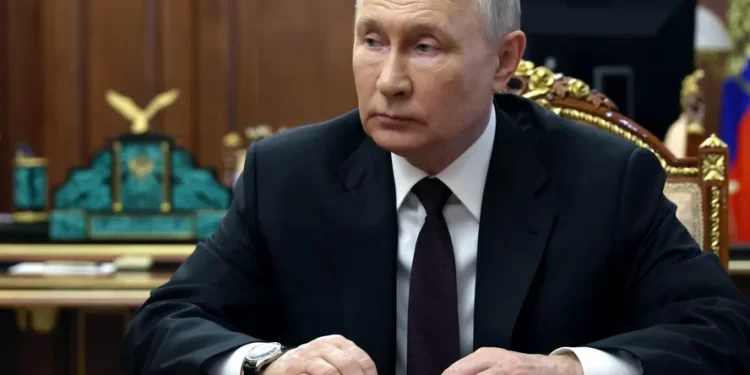 Durante cúpula do Brics, Putin reage à fala de Lula sobre guerra na Ucrânia