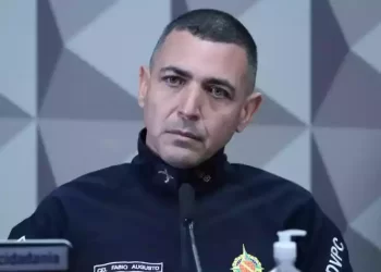 Ex-comandante da PM-DF fica em silêncio em CPMI