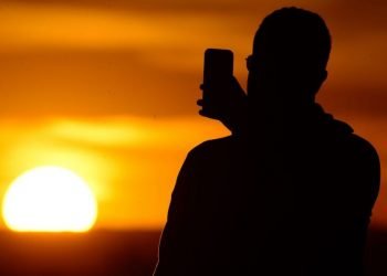 Governo avalia se vai trazer de volta o horário de verão neste ano