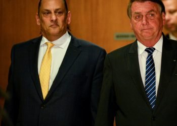 Wassef, advogado de Bolsonaro, quebra o silêncio sobre joias