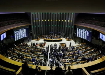 Câmara aprova projeto da minirreforma eleitoral