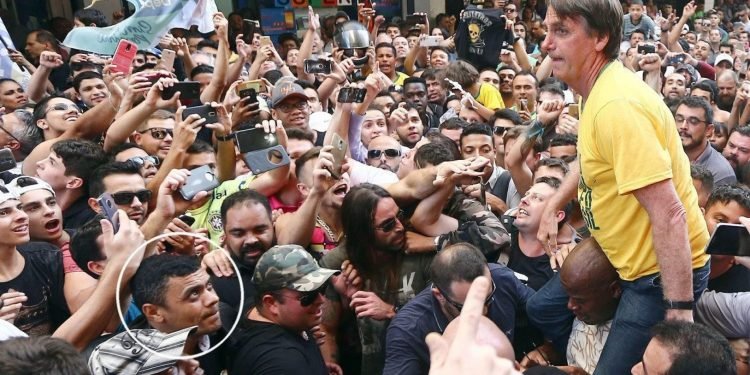 Terceira investigação sobre ataque a Bolsonaro aponta ligação entre Adélio Bispo e PCC