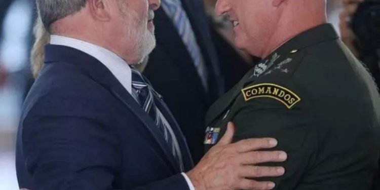 G. Dias, ex-ministro de Lula, não será indiciado pela CPMI, decide Eliziane Gama