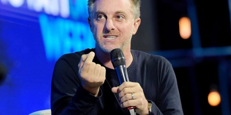 Luciano Huck, sobre a esquerda brasileira: ‘Atrasada’